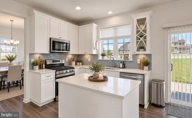 18234 PETWORTH CIR, Hagerstown, MD 21740