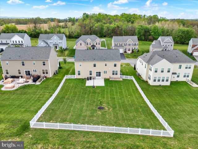 18234 PETWORTH CIR, Hagerstown, MD 21740