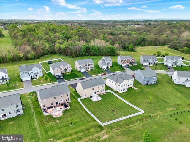 18234 PETWORTH CIR, Hagerstown, MD 21740