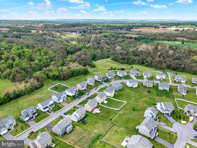 18234 PETWORTH CIR, Hagerstown, MD 21740