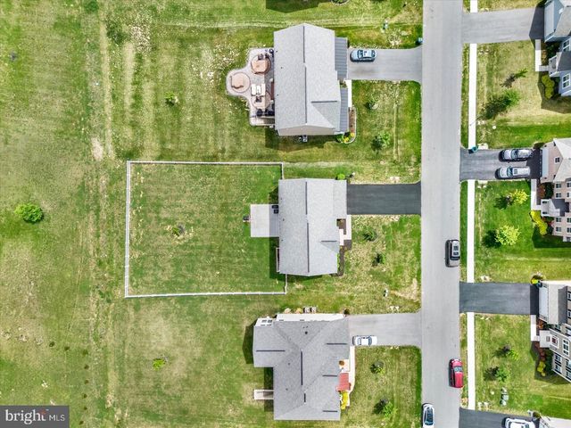 18234 PETWORTH CIR, Hagerstown, MD 21740
