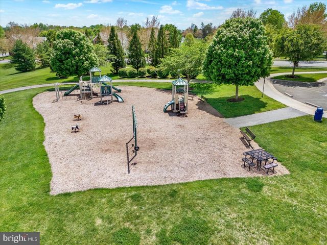 18234 PETWORTH CIR, Hagerstown, MD 21740