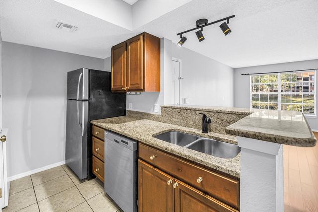 10200 GANDY BOULEVARD N 807, St Petersburg, FL 33702