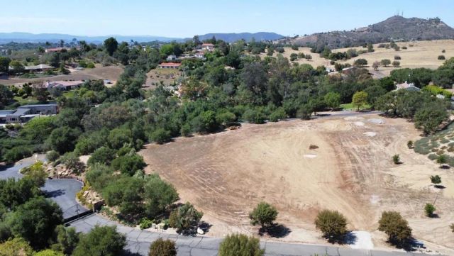 3006 Via Montevina, Fallbrook, CA 92028
