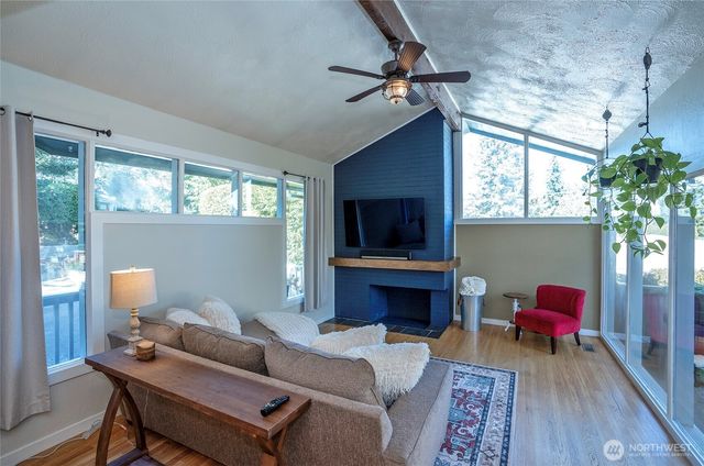 1221 Huson Drive, Tacoma, WA 98405