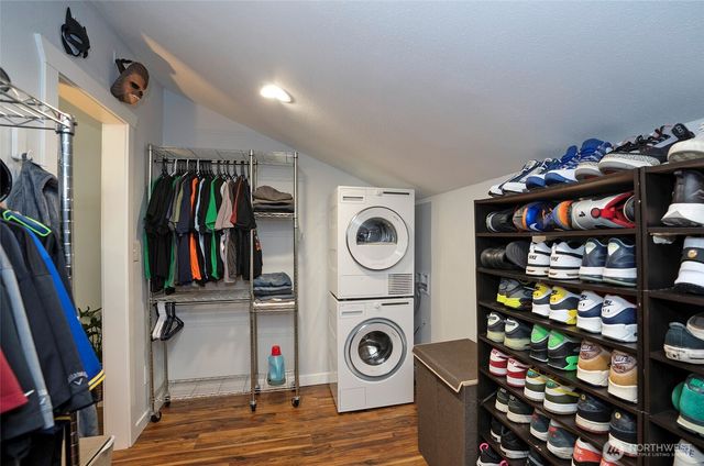 1221 Huson Drive, Tacoma, WA 98405