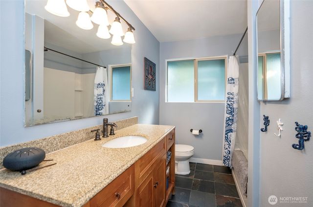 1221 Huson Drive, Tacoma, WA 98405