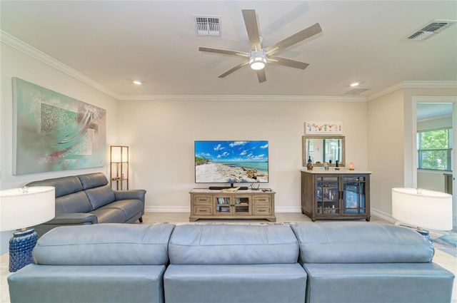 628 MARAVIYA BOULEVARD, Nokomis, FL 34275