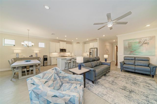 628 MARAVIYA BOULEVARD, Nokomis, FL 34275