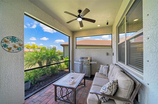 628 MARAVIYA BOULEVARD, Nokomis, FL 34275