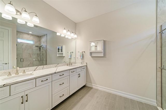 628 MARAVIYA BOULEVARD, Nokomis, FL 34275