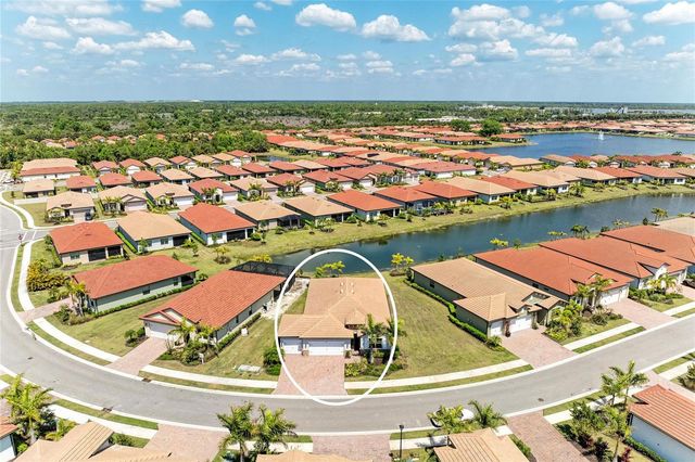 628 MARAVIYA BOULEVARD, Nokomis, FL 34275