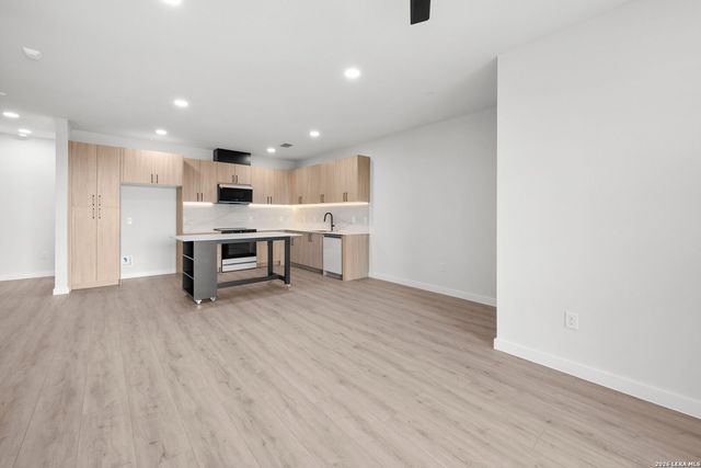 634 Central Parkway # 1211, New Braunfels, TX 78130