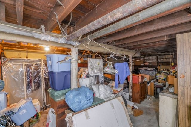 245 Preakness Ave, Paterson City, NJ 07502