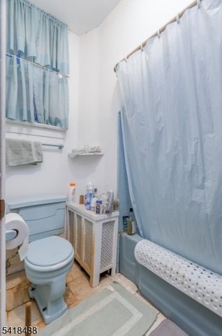 245 Preakness Ave, Paterson City, NJ 07502