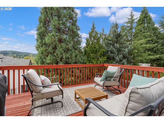 8943 Sw 149TH Pl, Beaverton, OR 97007