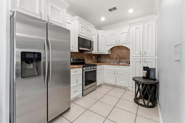 191 Burch Road, Shepherd, TX 77371