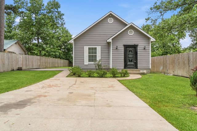 191 Burch Road, Shepherd, TX 77371