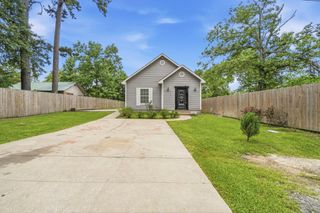 191 Burch Road, Shepherd, TX 77371