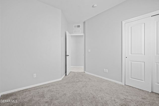 932 Texas Madrone Drive, Socorro, TX 79927