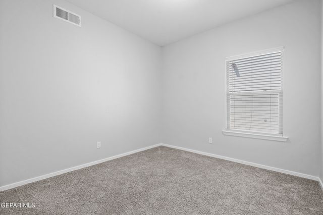 932 Texas Madrone Drive, Socorro, TX 79927