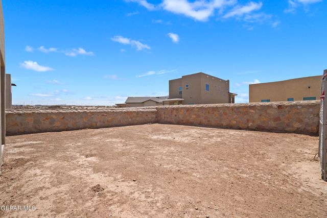 932 Texas Madrone Drive, Socorro, TX 79927