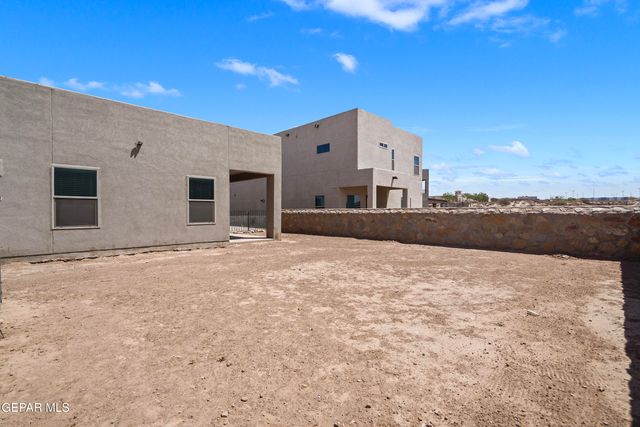 932 Texas Madrone Drive, Socorro, TX 79927