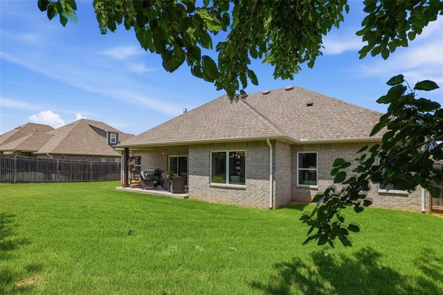 11512 NW 109th Street, Yukon, OK 73099