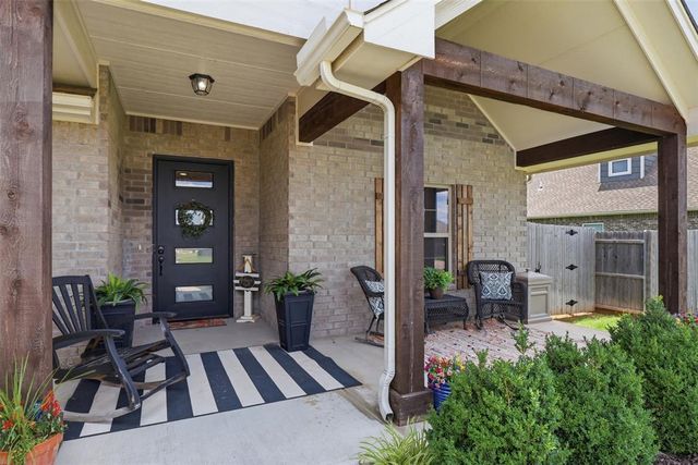 11512 NW 109th Street, Yukon, OK 73099