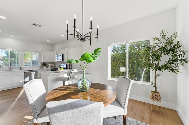 2031 Draft Ct, Turlock, CA 95380