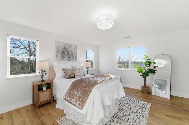 2031 Draft Ct, Turlock, CA 95380