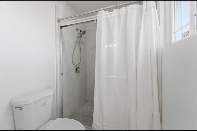 2031 Draft Ct, Turlock, CA 95380