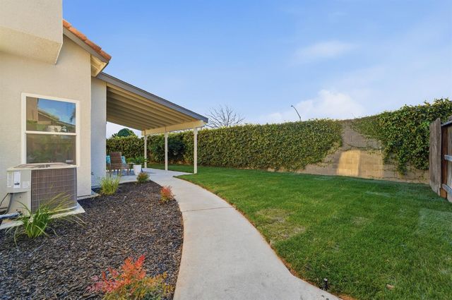 2031 Draft Ct, Turlock, CA 95380