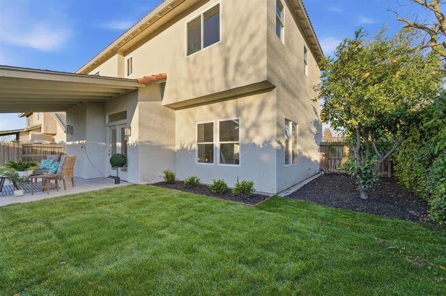 2031 Draft Ct, Turlock, CA 95380