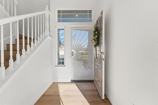 2031 Draft Ct, Turlock, CA 95380