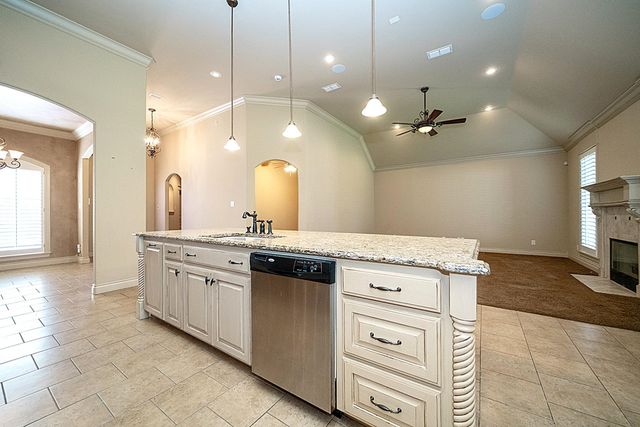 105 Marlin, Longview, TX 75604