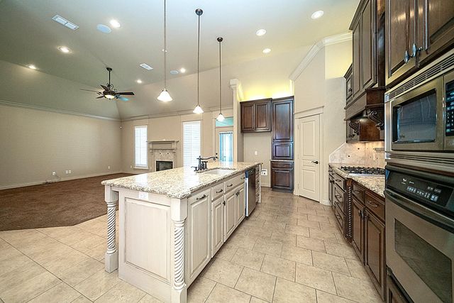 105 Marlin, Longview, TX 75604