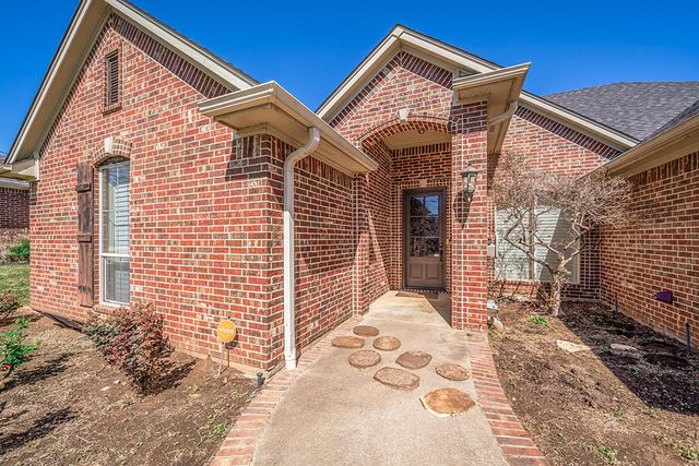 105 Marlin, Longview, TX 75604
