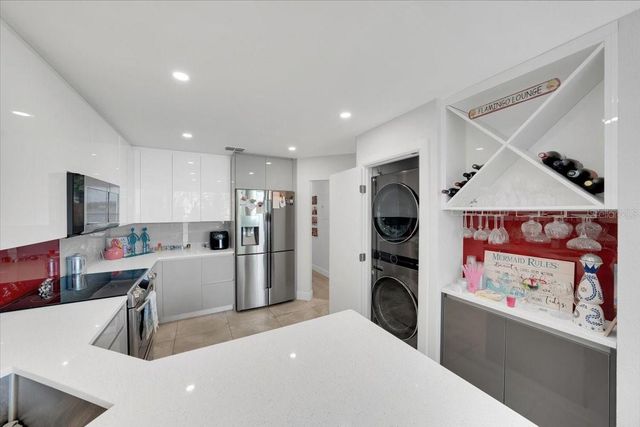 3127 W SLIGH AVENUE 101C, Tampa, FL 33614