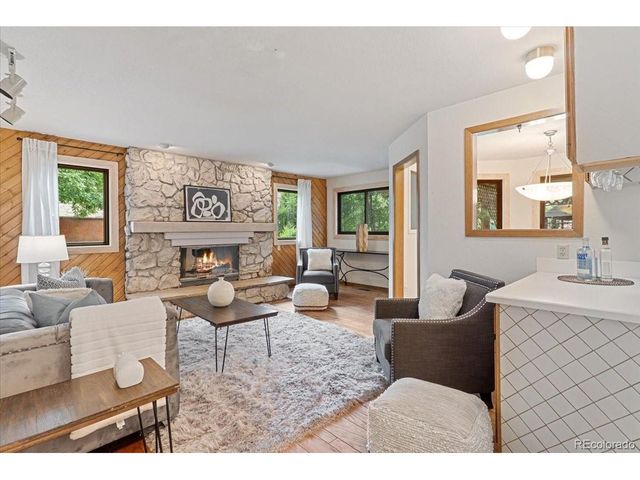 1025 S Butler Way, Lakewood, CO 80226