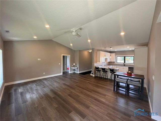 104 Knox Lane, Edgerton, OH 43517