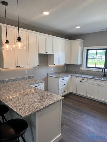 104 Knox Lane, Edgerton, OH 43517