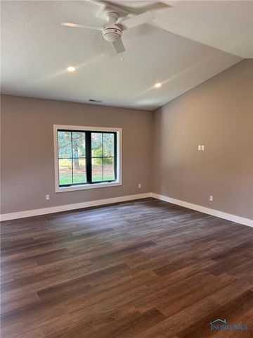 104 Knox Lane, Edgerton, OH 43517