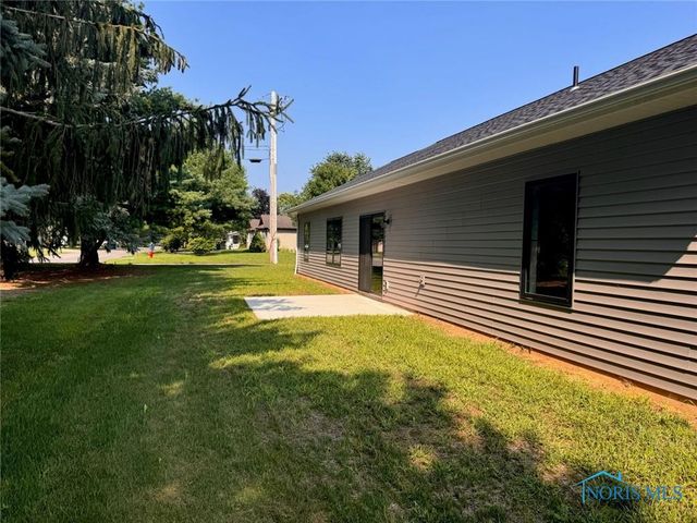 104 Knox Lane, Edgerton, OH 43517