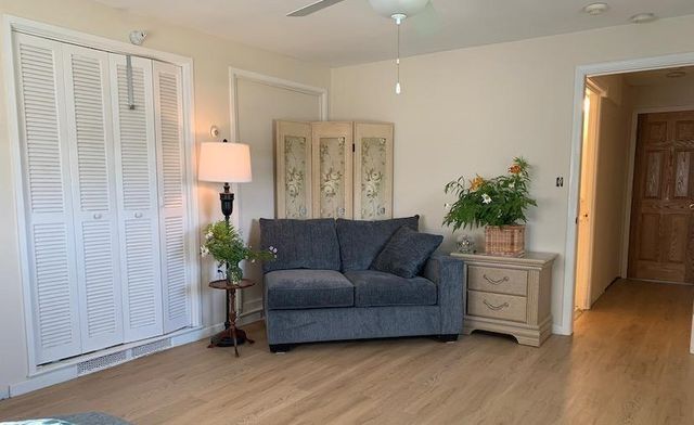 10774 S US-31, Elk Rapids Twp, MI 49690