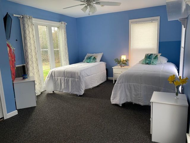 10774 S US-31, Elk Rapids Twp, MI 49690