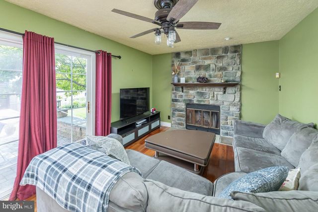 14 SNOWFIELD DR, Glassboro, NJ 08028