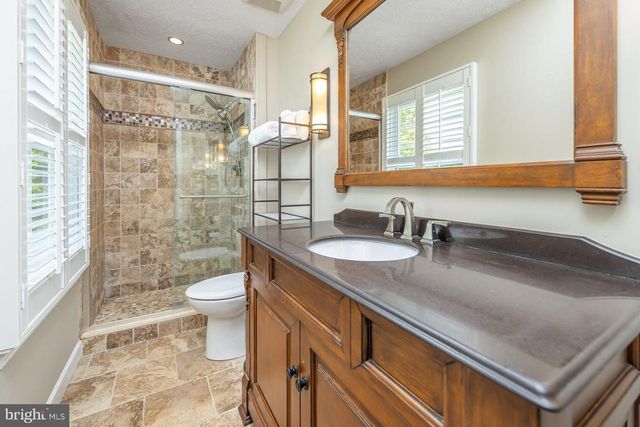 14 SNOWFIELD DR, Glassboro, NJ 08028