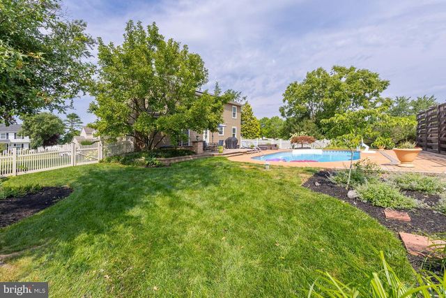 14 SNOWFIELD DR, Glassboro, NJ 08028