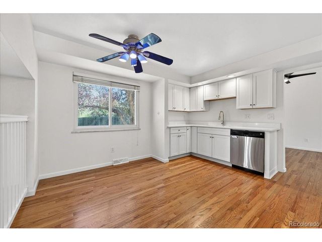 6584 S Clermont Ct, Centennial, CO 80121